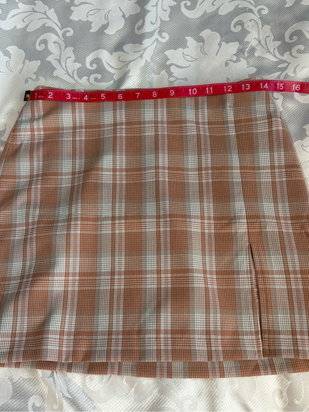 Sunday Best Aritzia Tatiana Plaid Mini Skirt Size 6 Camel Beige - Picture 5 of 8